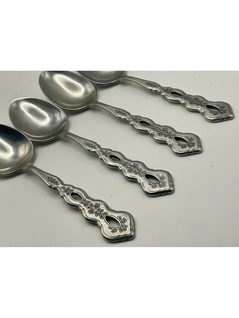 4- Oneida Community FANTASY Burnished Stainless Pierced Hndl Teaspoon Lot ~ 6”